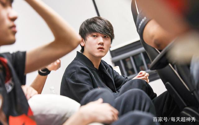开云体育-JackeyLove新星绝杀表现惊艳，RNG未来可期！的简单介绍